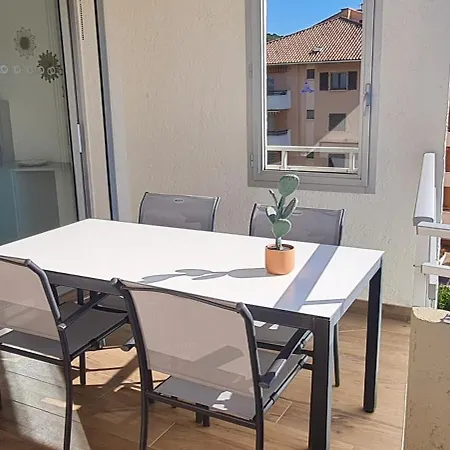 T3, 2ch, Classe 3,parking Gratuit Sur Place A 600m De La Plage, Des Commerces ,du Port Proche St Tropez * קבלייר-סור-מר