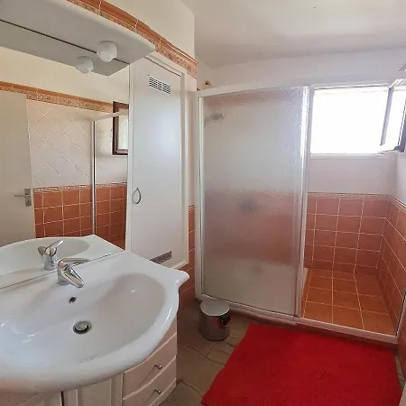 Apartment T3, 2ch, Classe 3,parking Gratuit Sur Place A 600m De La Plage, Des Commerces ,du Port Proche St Tropez *